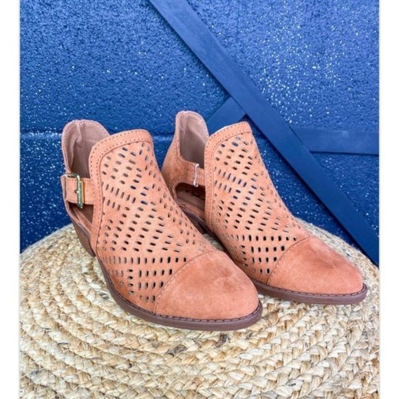 6/6.5/8/8.5 Buckled cutout suede ankle booties brown orange - Picture 4 of 11